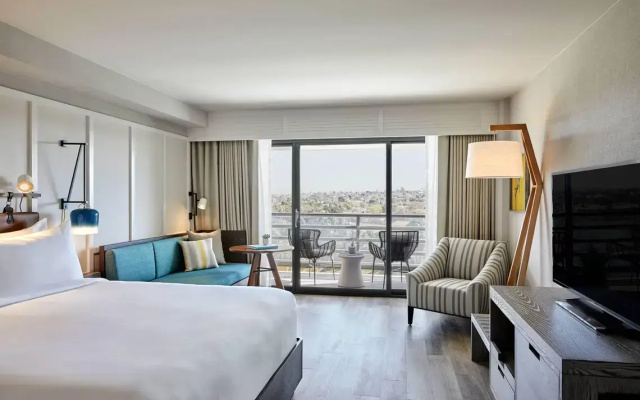 Standard Double room with golf view