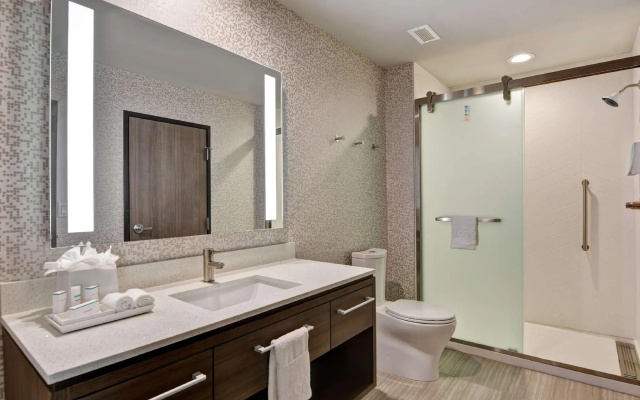 1 Bedroom Double Suite
