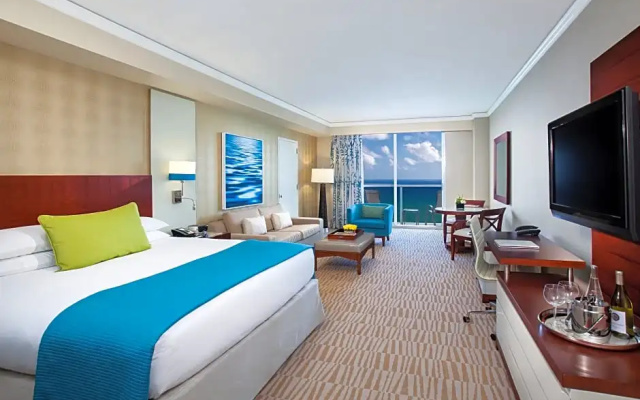 Deluxe room with bay view
