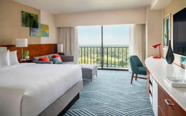 Double room with pool view