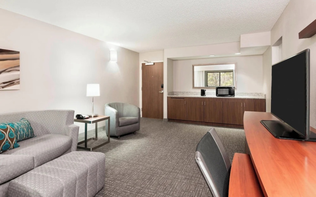 1 Bedroom Suite with balcony