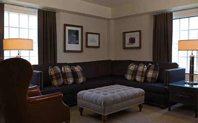 1 Bedroom Double Suite