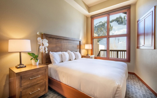 1 Bedroom Premier room with balcony