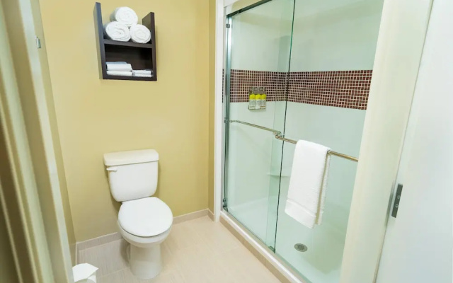 2 Bedrooms Suite