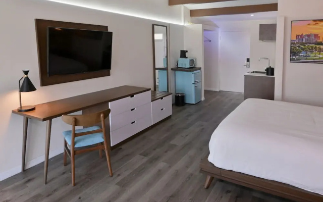 Premium Double room with balcony and with view