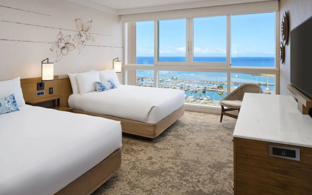 Premier Quadruple Club room oceanfront