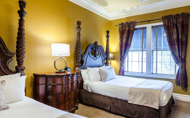 Quadruple Suite