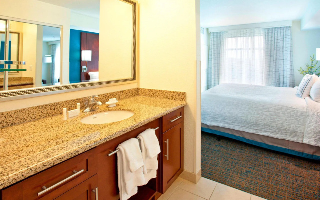 2 Bedrooms Double Suite