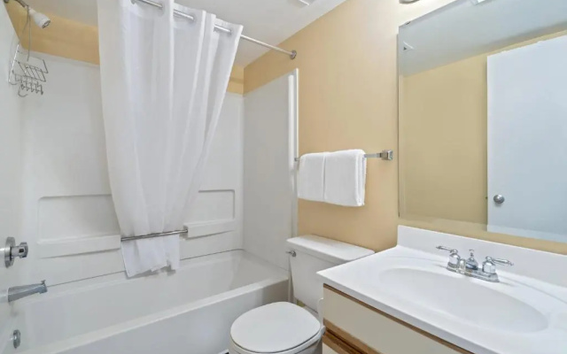 2 Bedrooms Suite