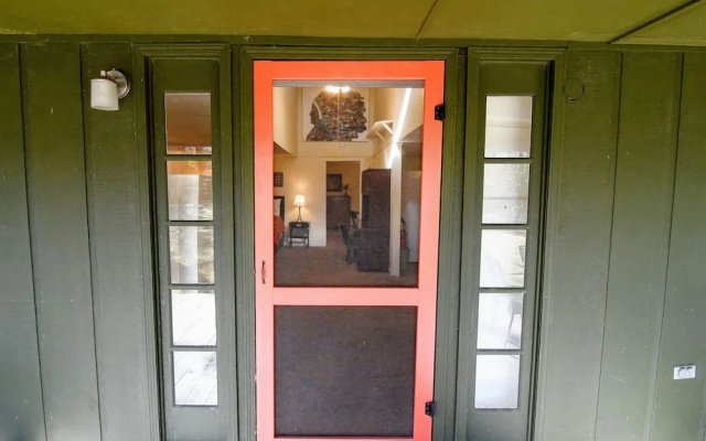 Standard Cottage