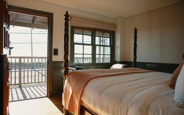 Standard Double room with balcony and with ocean view