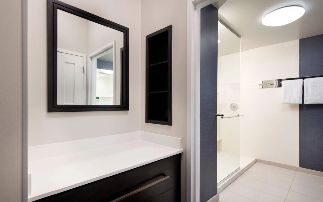 1 Bedroom Double Suite