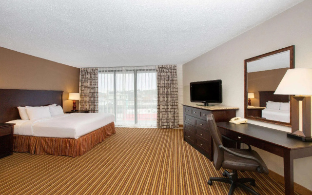 Deluxe Double Suite