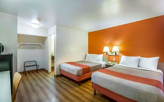 Classic room