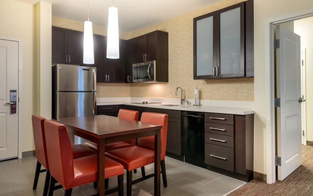 2 Bedrooms Suite