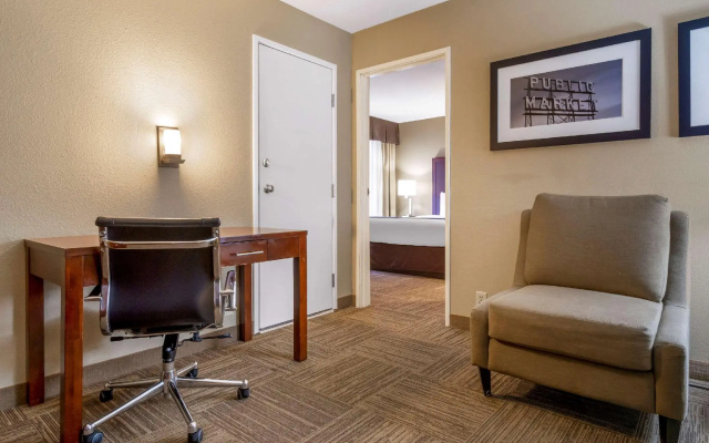 Double Suite