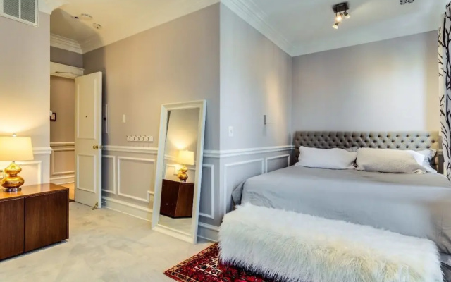 Deluxe Double room with city view