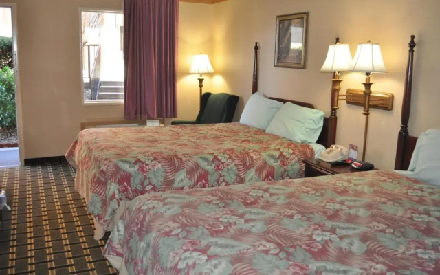 Standard Quadruple room