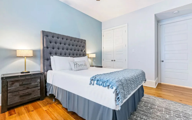 4 Bedrooms Comfort Cottage with balcony