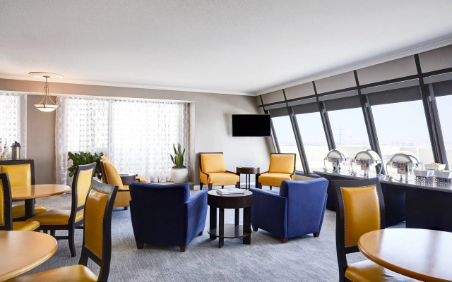 Double Club Junior Suite with mountain view