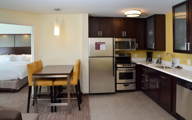 2 Bedrooms Suite