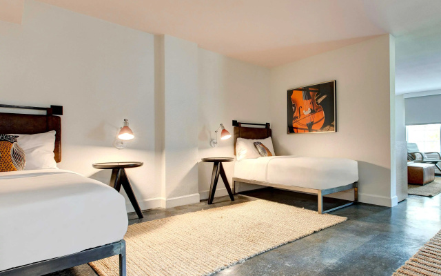 2 Bedrooms Quadruple Family Suite