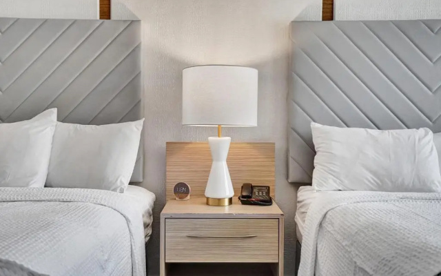 Superior Quadruple room