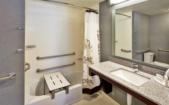 2 Bedrooms Suite