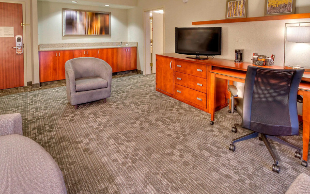 1 Bedroom Double Suite with balcony and with courtyard view