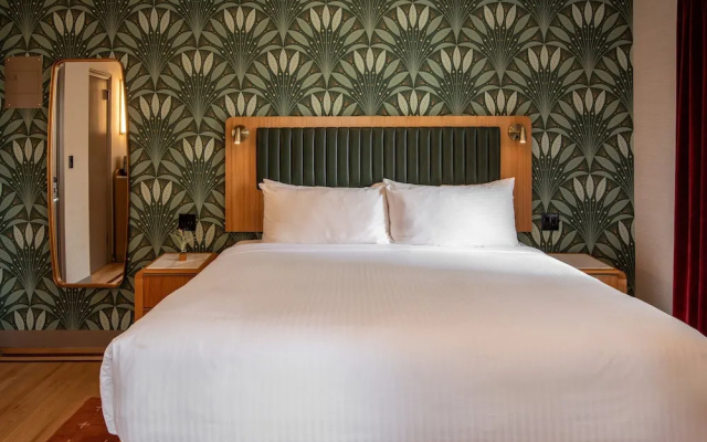 Marquee Double Suite