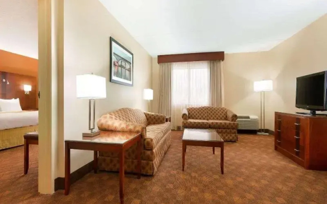 Double Suite