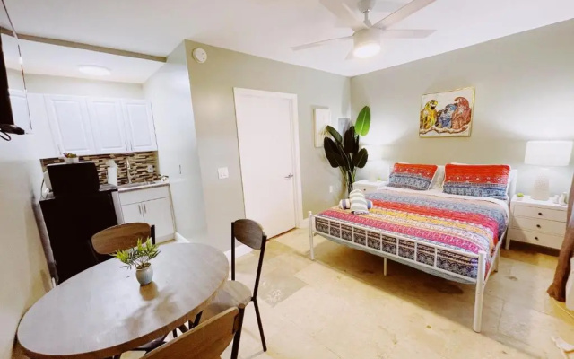 Economy room