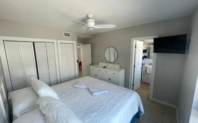 Comfort room