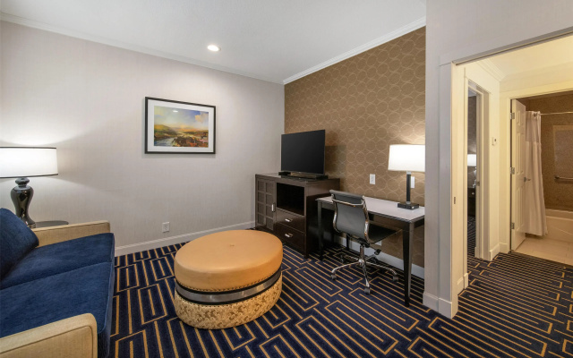 Double Suite