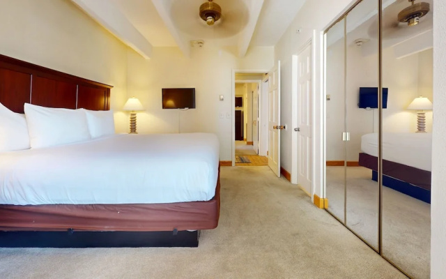 2 Bedrooms Standard room with balcony