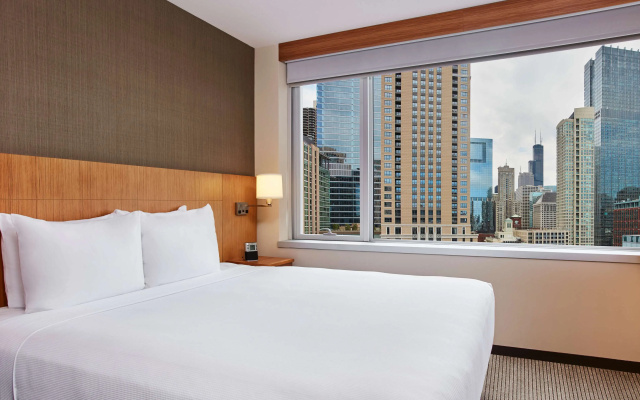 Double room with city view