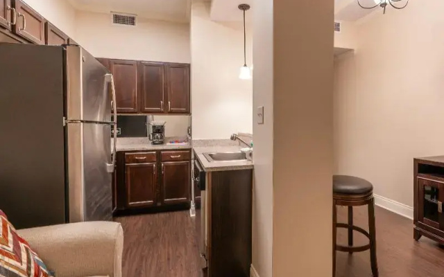 Standard Suite