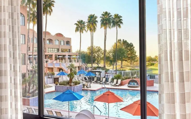 Standard Double room with pool view