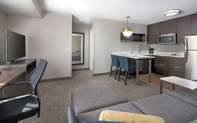 1 Bedroom Double Suite