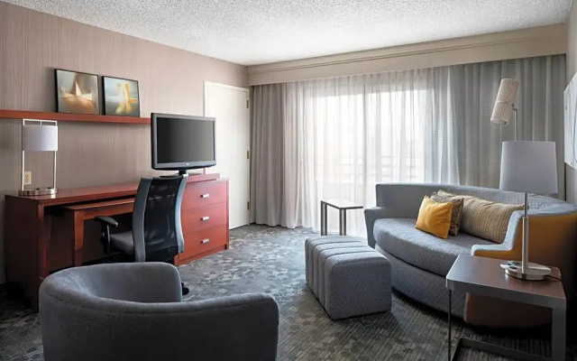 Double Suite with balcony and with pool view