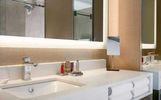 Executive Double room with city view