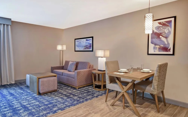 Double Suite