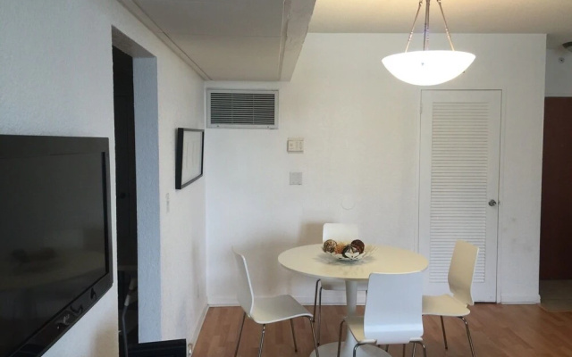 1 Bedroom Apartment with balcony and with view