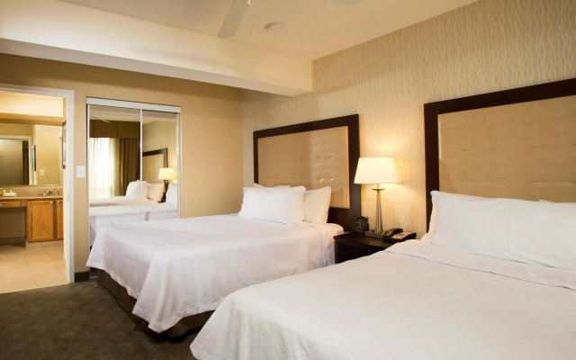 2 Bedrooms Suite