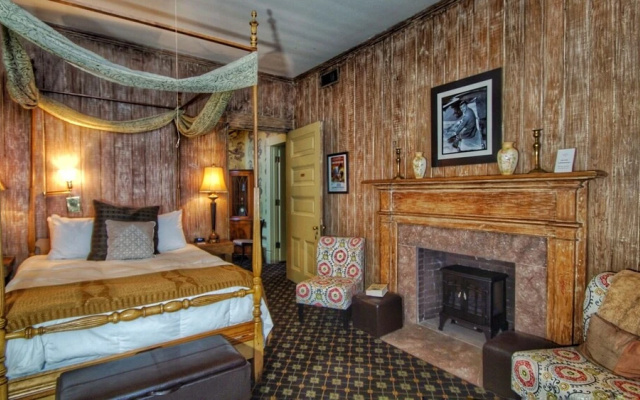2 Bedrooms Premium Quadruple room