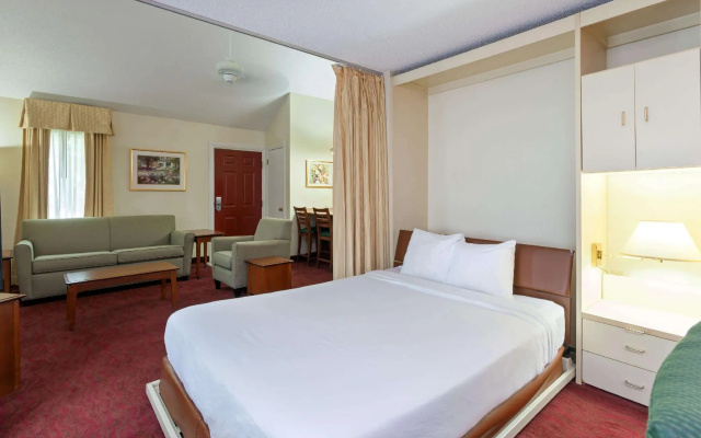 Double Suite