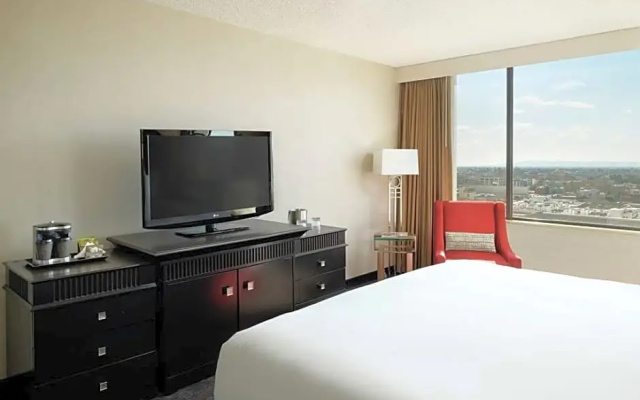 Two-room Suite Garden View