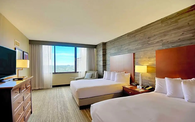 Accessible Quadruple Suite