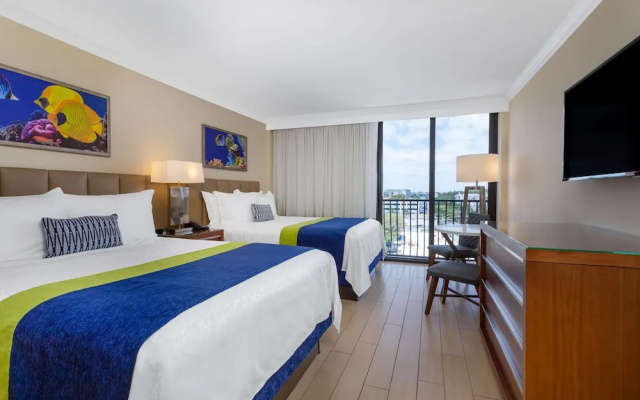 Standard Quadruple room with balcony and with city view