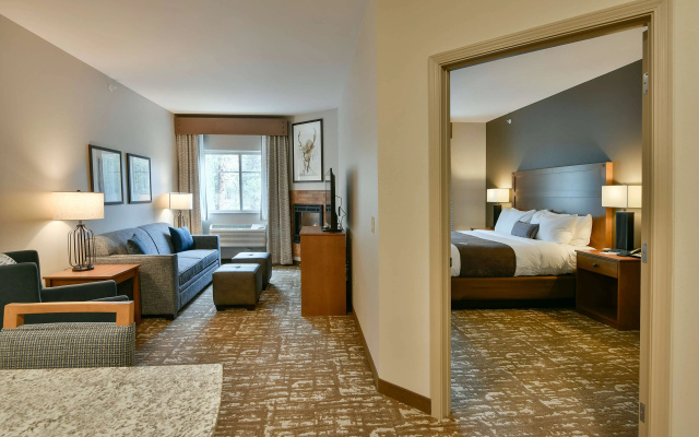 1 Bedroom Double Suite